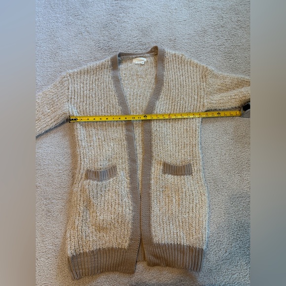 Anthropologie cardigan - Picture 8 of 9
